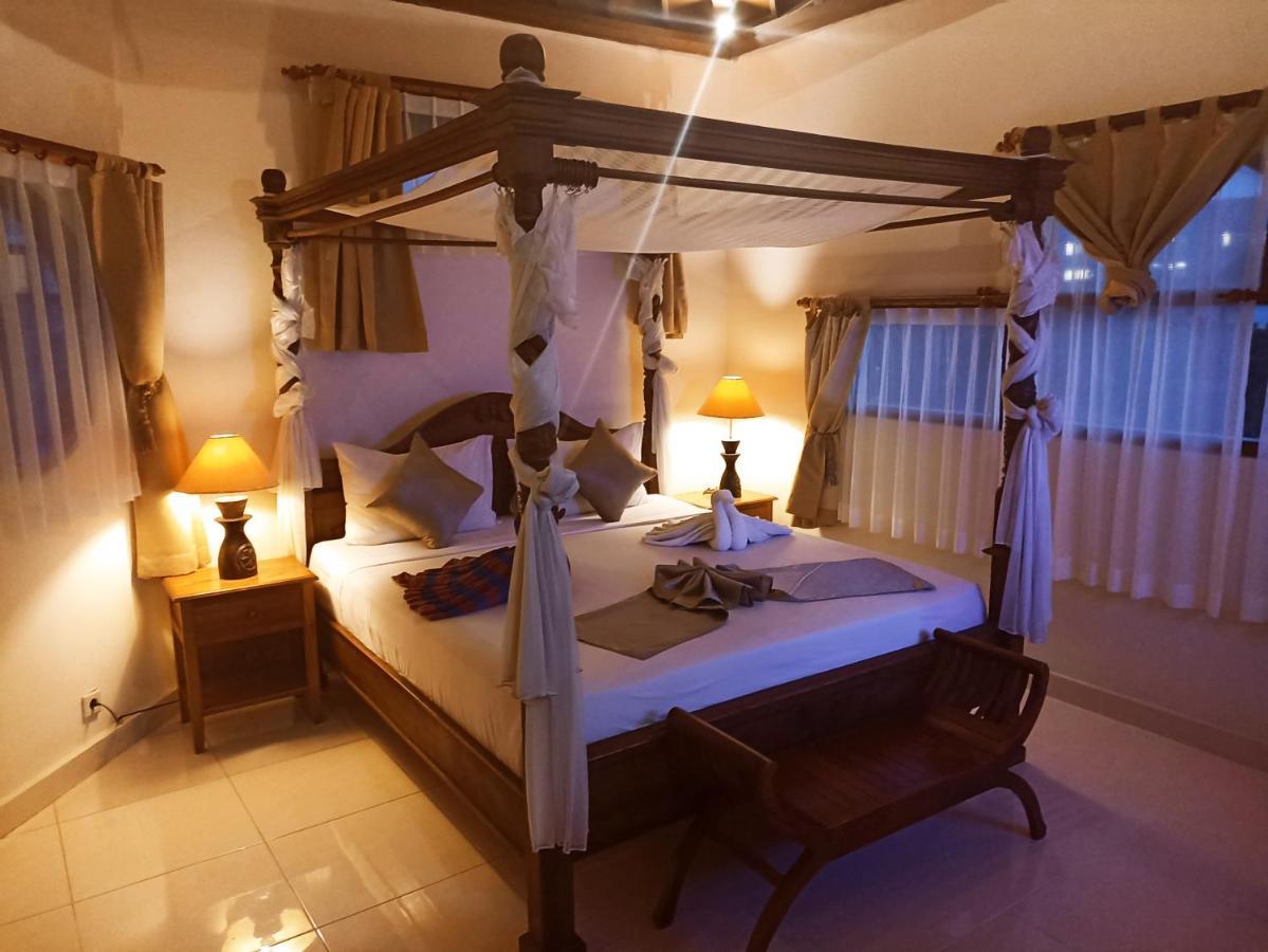 Kusnadi Hotel Легиан Экстерьер фото